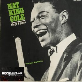 The Nat King Cole Trio - Sings & Plays (LP)